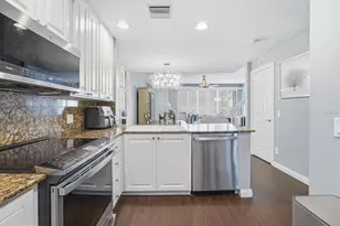 7681 Bergamo Ave, Sarasota, FL 34238 - Photo 12