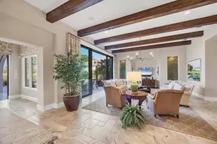 9218 McDaniel Ln, Sarasota, FL 34240 - Photo 12