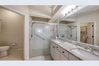 6922 Mystic Lane, Sarasota, FL 34243 - Photo 24