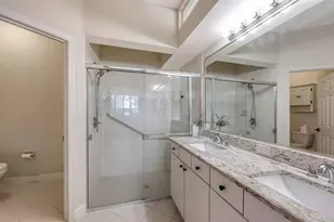 6922 Mystic Ln, Sarasota, FL 34243 - Photo 24