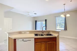 3884 Deberry Dr, Sarasota, FL 34233 - Photo 14