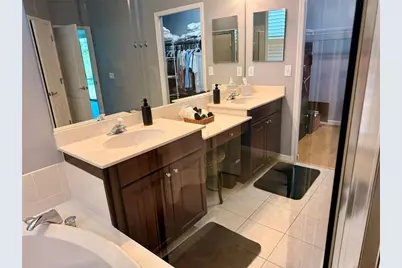 1702 Old Summerwood Boulevard, Sarasota, FL 34232 - Photo 40