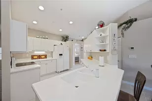 6424 Bay Cedar Ln, Bradenton, FL 34203 - Photo 4