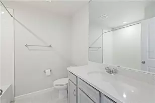 5658 Silverbridge Trl, Bradenton, FL 34211 - Photo 20