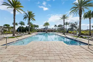 5658 Silverbridge Trl, Bradenton, FL 34211 - Photo 2