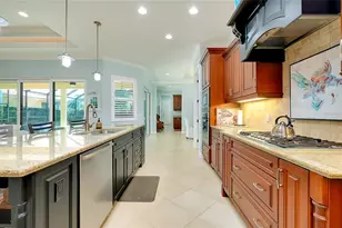 641 W Venice Ave, Venice, FL 34285 - Photo 22