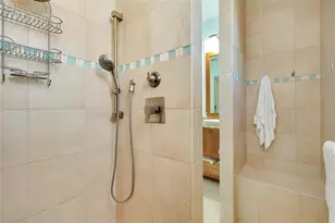 641 W Venice Ave, Venice, FL 34285 - Photo 48