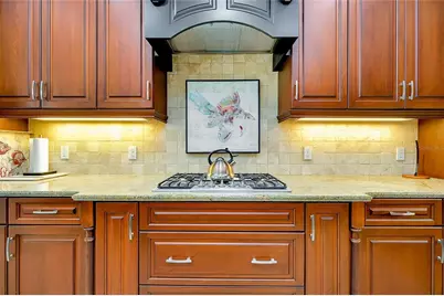 641 W Venice Avenue, Venice, FL 34285 - Photo 18