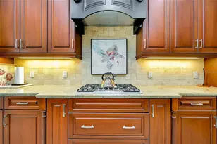 641 W Venice Ave, Venice, FL 34285 - Photo 18