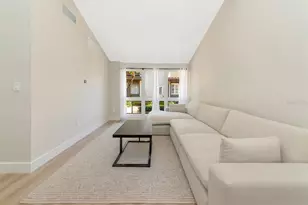 800 S Boulevard of the Presidents, Sarasota, FL 34236 - Photo 10