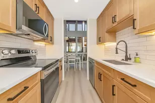 800 S Boulevard of the Presidents, Sarasota, FL 34236 - Photo 18