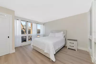 800 S Blvd Of The Presidents #16, Sarasota, FL 34236 - Photo 22