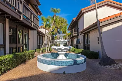 800 S Blvd Of The Presidents #16, Sarasota, FL 34236 - Photo 4
