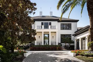 1204 Hillview Dr, Sarasota, FL 34239 - Photo 24