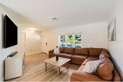 4343 Arrow Avenue, Sarasota, FL 34232 - Photo 4