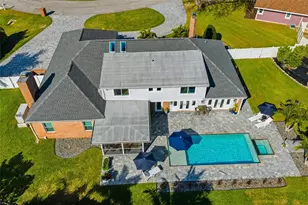 1307 Riverview Cir, Bradenton, FL 34209 - Photo 80