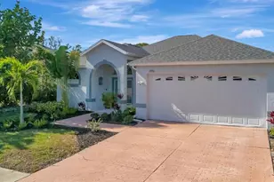 5390 Matthew Ct, Sarasota, FL 34231 - Photo 2
