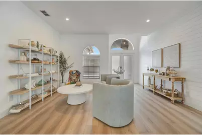 5390 Matthew Court, Sarasota, FL 34231 - Photo 10