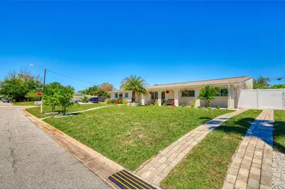 2605 Sunnybrook Drive, Sarasota, FL 34239 - Photo 46