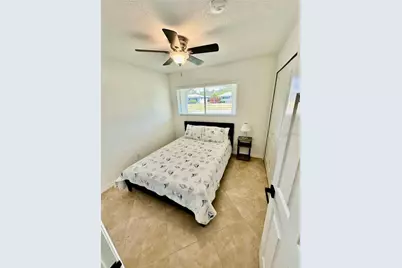 2605 Sunnybrook Drive, Sarasota, FL 34239 - Photo 20