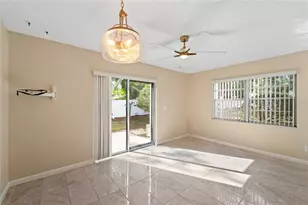 4805 Rilma Ave, Sarasota, FL 34234 - Photo 14