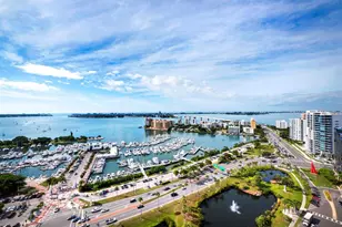 2421 Prospect St, Sarasota, FL 34239 - Photo 24