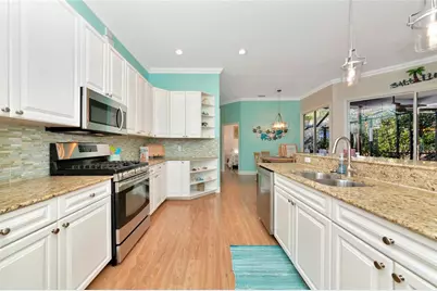 201 Americas Cup Boulevard, Bradenton, FL 34208 - Photo 2
