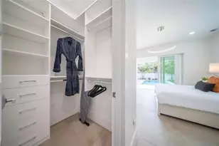 2430 Floyd St, Sarasota, FL 34239 - Photo 26