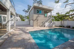 2430 Floyd St, Sarasota, FL 34239 - Photo 62
