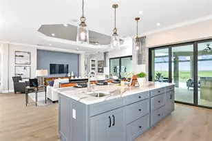 10221 Silent Night Ln, Sarasota, FL 34241 - Photo 12