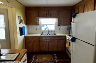 5619 Bayshore Rd, Palmetto, FL 34221 - Photo 10