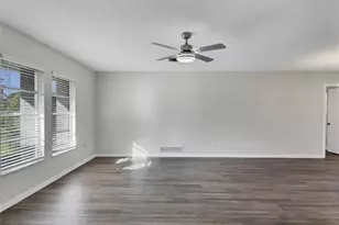 213 Giotto Dr, Nokomis, FL 34275 - Photo 4