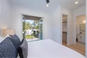 2446 Floyd St, Sarasota, FL 34239 - Photo 52