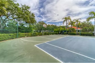 6722 W Country Club Lane, Sarasota, FL 34243 - Photo 46