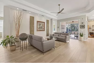 6722 W Country Club Lane, Sarasota, FL 34243 - Photo 6