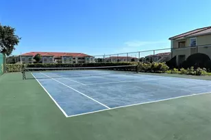 1000 Villagio Cir, Sarasota, FL 34237 - Photo 12