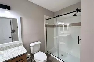 1000 Villagio Cir, Sarasota, FL 34237 - Photo 6