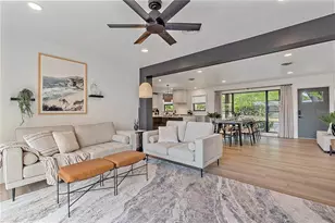 2402 Wisteria St, Sarasota, FL 34239 - Photo 14