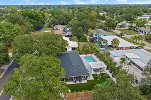 2402 Wisteria St, Sarasota, FL 34239 - Photo 56