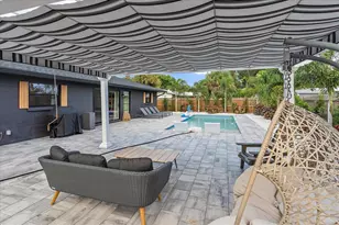 2402 Wisteria St, Sarasota, FL 34239 - Photo 36