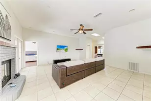 5045 82nd Way E, Sarasota, FL 34243 - Photo 8