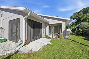 4331 82nd St W, Bradenton, FL 34209 - Photo 16