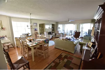 5526 Chanteclaire #31, Sarasota, FL 34235 - Photo 2