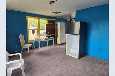 3930 Miramar Way S, Saint Petersburg, FL 33705 - Photo 8