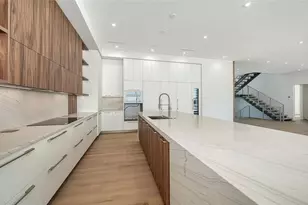 6489 Gulfside Rd, Longboat Key, FL 34228 - Photo 22