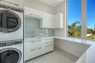 6489 Gulfside Rd, Longboat Key, FL 34228 - Photo 34