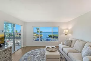 4960 Gulf of Mexico Dr, Longboat Key, FL 34228 - Photo 2