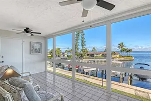 4960 Gulf of Mexico Dr, Longboat Key, FL 34228 - Photo 10
