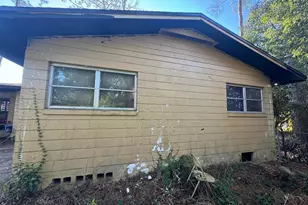 570 NE 21st Terrace, Ocala, FL 34470 - Photo 2