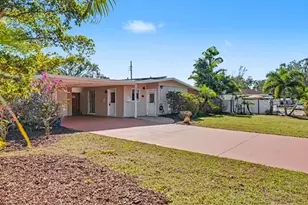 3530 Schwalbe Dr, Sarasota, FL 34235 - Photo 28